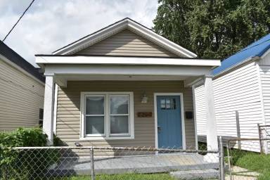Main picture of 425 Marret Ave