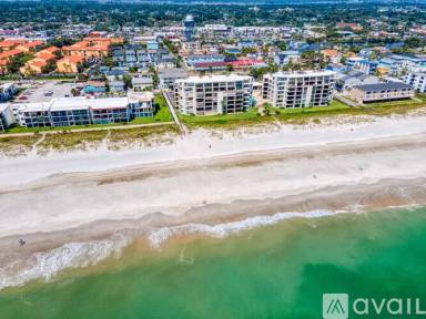 Main picture of 2200 Ocean Dr S