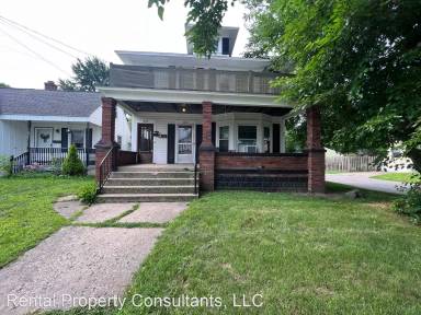 Main picture of 860 Myrtle St NW