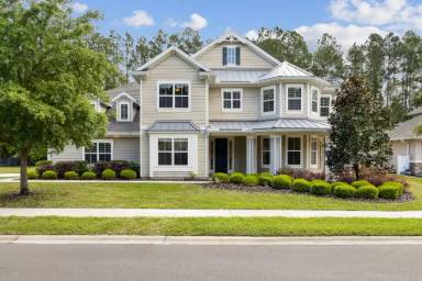 Main picture of 85390 Cherry Creek Dr
