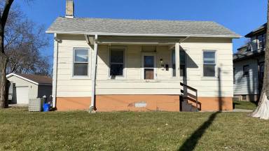 Main picture of 1280 Phelps St
