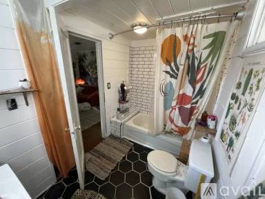 Main picture of 61 Montebello Way