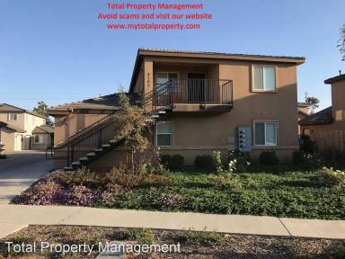 Main picture of 2100 W Lark Ave