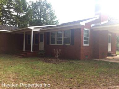 Main picture of 115 Pine Tree Trl