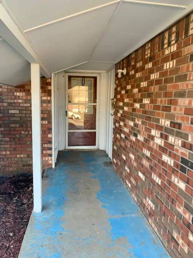 Main picture of 2716 Chaucer Dr