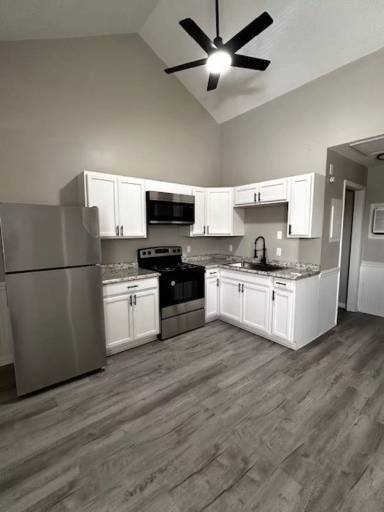 Main picture of 3800 North Apartments