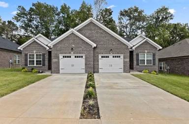 Main picture of 6533 Fortuna Ct