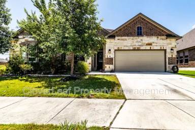 Main picture of 908 Sussex Cv