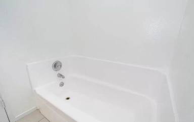 Main picture of 355 S Madison Ave