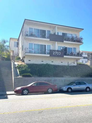 Main picture of 2703 S Gaffey St