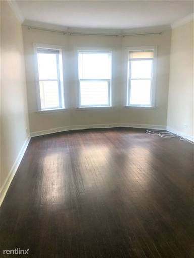 Main picture of 2440 S Hamlin Ave
