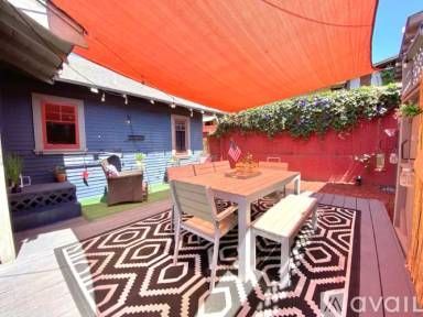 Main picture of 2113 University Ave