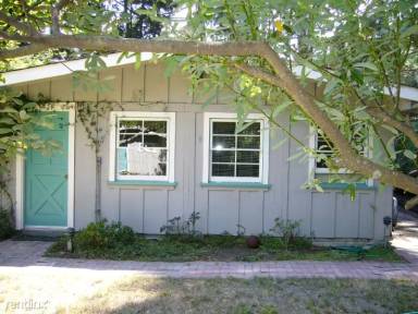 Main picture of 321 Tennessee Ave