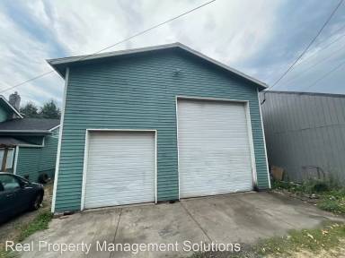 Main picture of 10105 NE Wygant St