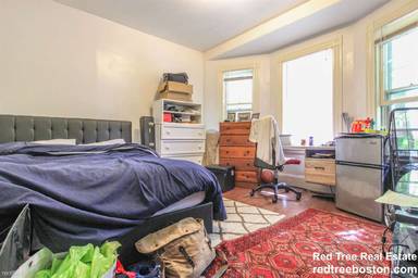 Main picture of 11 Appian Way