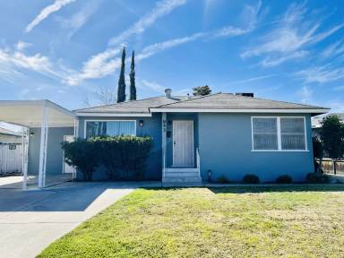 Main picture of 943 W Pontiac Way