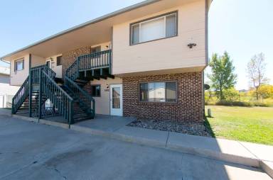 Main picture of 1833 Edgewater Ave