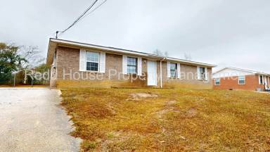 Main picture of 109 Nann St