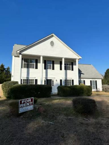 Main picture of 101 Whitefield Ln