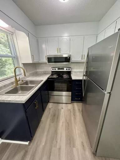 Main picture of 1462 Sherwood Dr