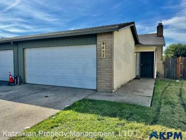 Main picture of 9455 Cody Way