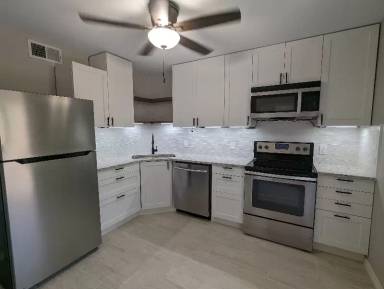 Main picture of 114 Scofield Ave
