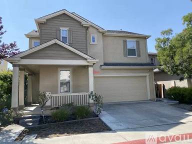 Main picture of 2124 N Donovan Way
