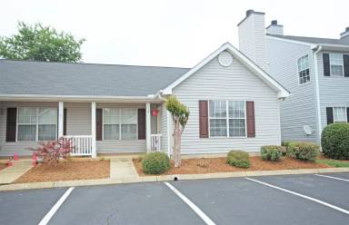 Main picture of 112 Brushy Hollow Ln