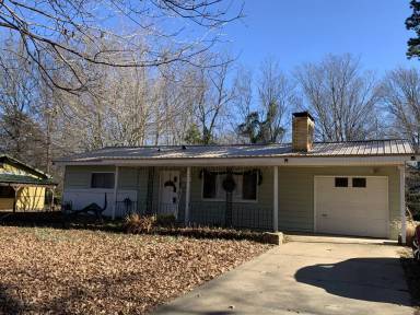 Main picture of 1224 N Turner Ave