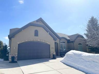 Main picture of 2196 E Fair Winns Ln