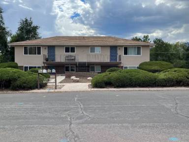 Main picture of 1129 Darby St