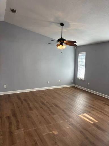 Main picture of 7804 Oak Forest Dr