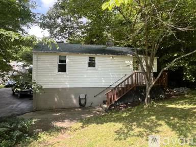 Main picture of 3607 Boyds Bridge Pike