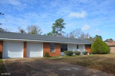 Main picture of 3 Wingate Dr