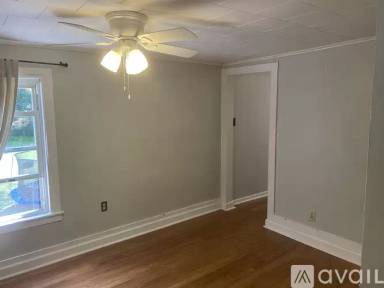 Main picture of 19 Arch St