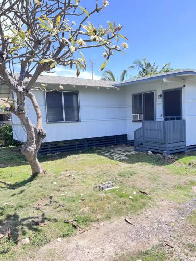 Main picture of 91-773 Oneula Pl