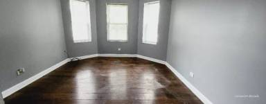 Main picture of 9825 S Loomis St
