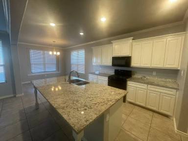 Main picture of 5910 Socorro Dr