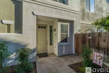Main picture of 363 N Raphael Ln
