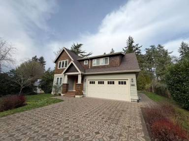 Main picture of 3285 Wembley Park Rd