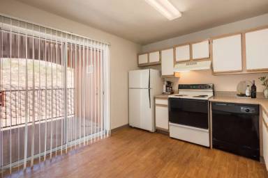 Main picture of West Park Apartments