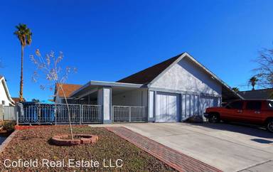 Main picture of 4384 Verdugo St