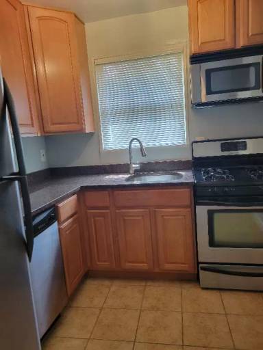 Main picture of 116 Lee Ave