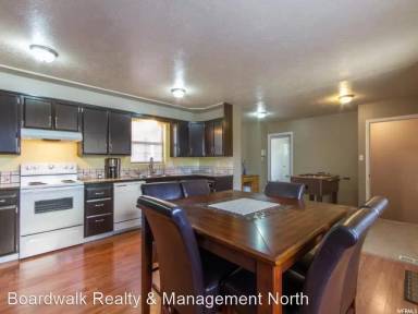Main picture of 1025 Tyler Ave