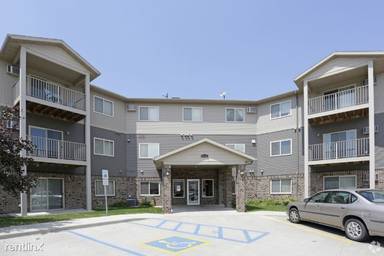Main picture of 1951 Dakota Dr N