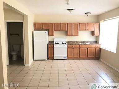 Main picture of 8043 S Manistee Ave