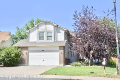 Main picture of 861 W Chestnut Cir