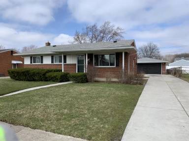 Main picture of 2215 Parliament Dr