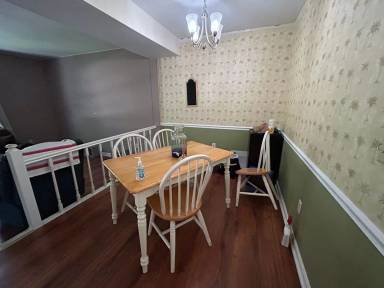 Main picture of 129 Huntington Ln