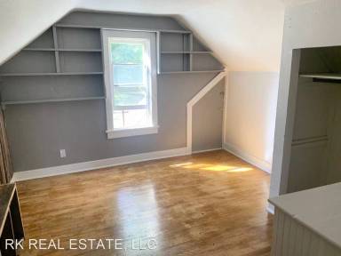 Main picture of 1619 Arapahoe Ave